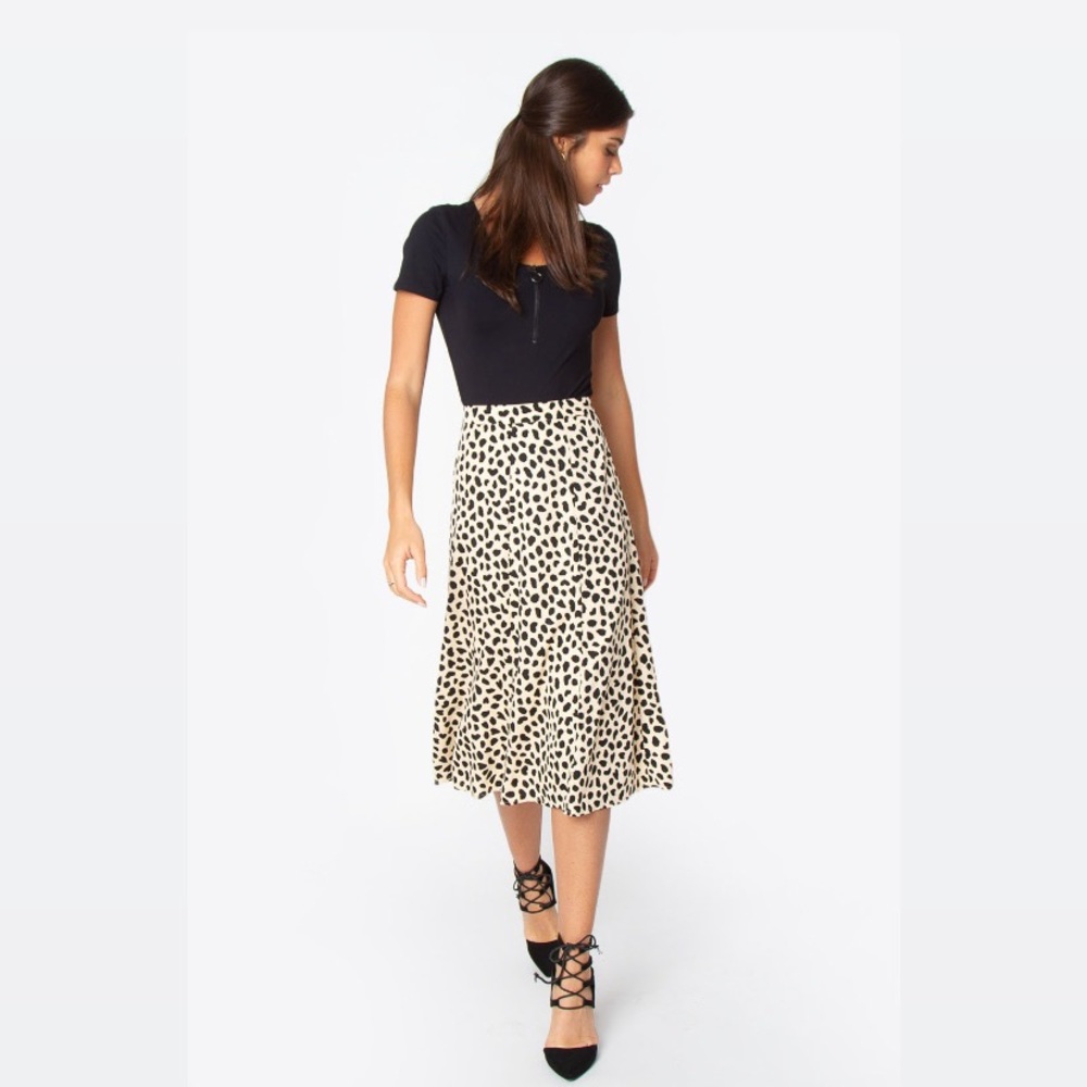 BNWT Sugarlips Foxy Leopard MIDI Skirt